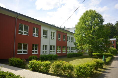 Rekonstrukce Základní školy v Desné v Jizerských horách